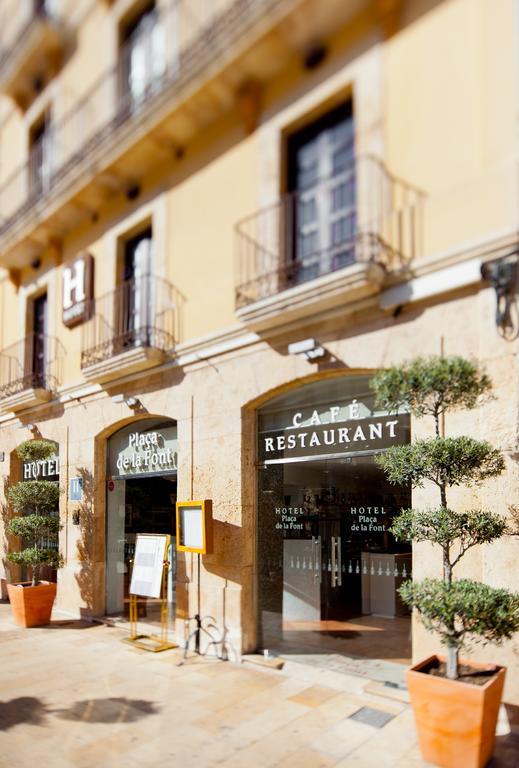 Placa De La Font Tarragona Esterno foto